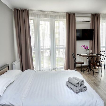 Apart Reserve Sloboda Loft Ivano-Frankivsk Ngoại thất bức ảnh