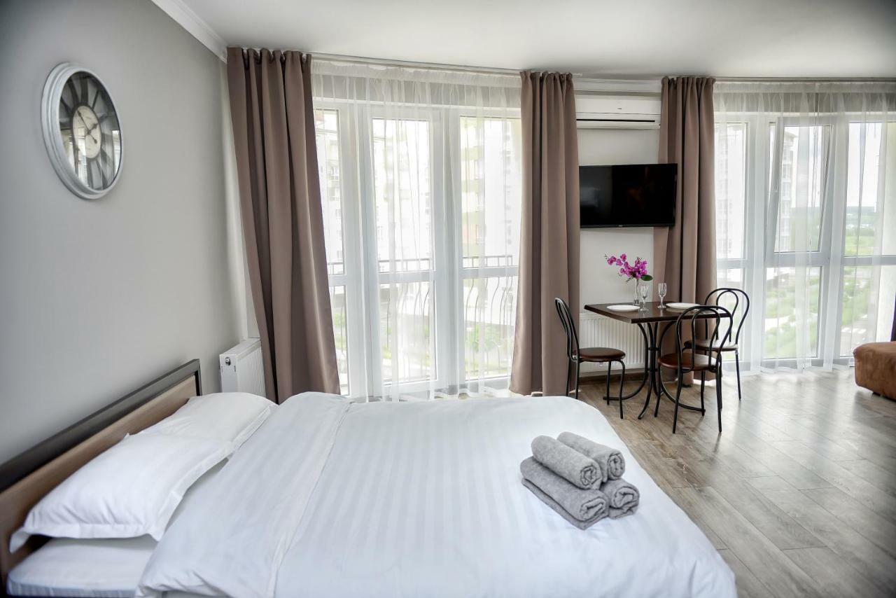 Apart Reserve Sloboda Loft Ivano-Frankivsk Ngoại thất bức ảnh